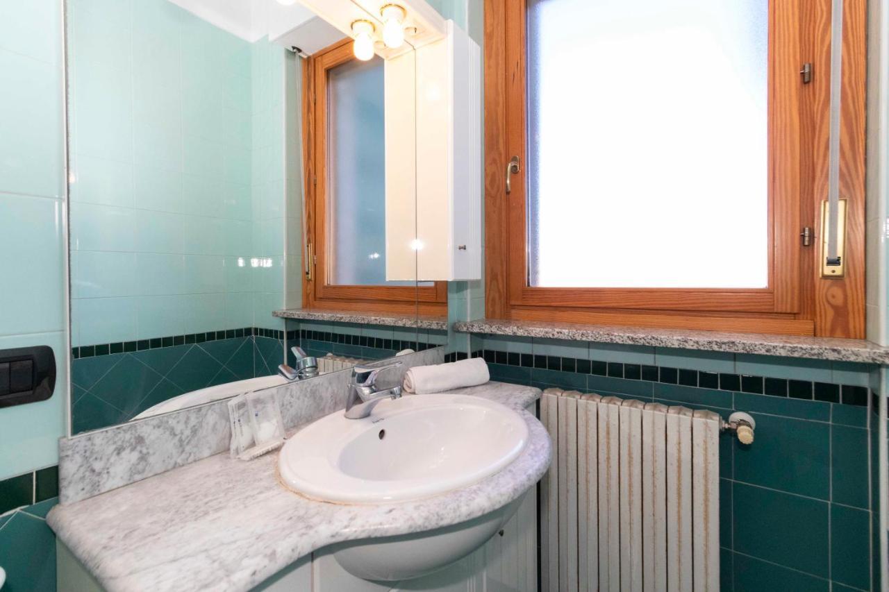 דירות טורינו Cozy&Spacious Apt 2 Min Walk From The Tram Stop! מראה חיצוני תמונה