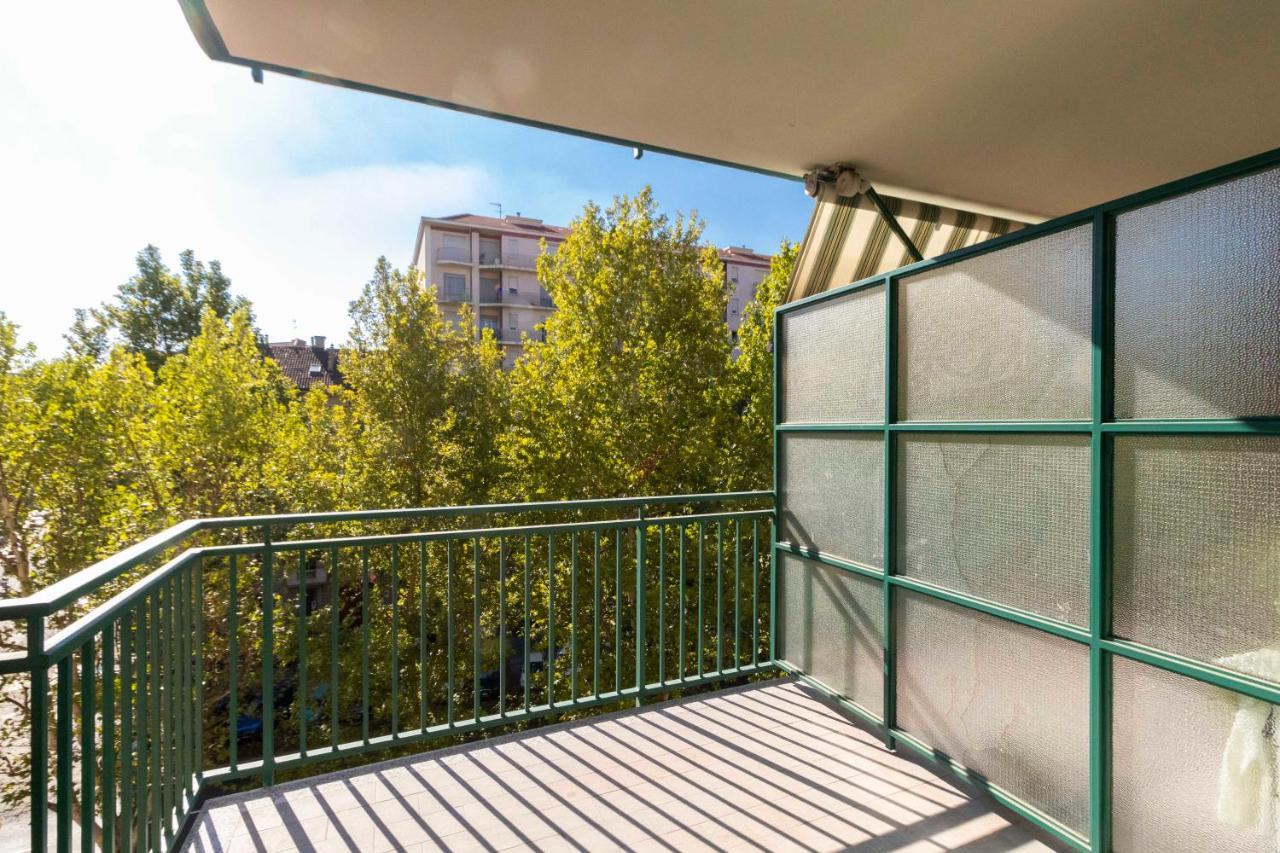 דירות טורינו Cozy&Spacious Apt 2 Min Walk From The Tram Stop! מראה חיצוני תמונה